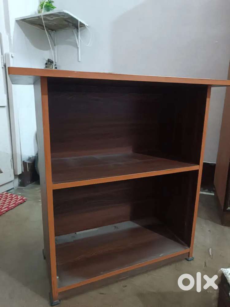 Modern Wooden Shelf / Compact Storage Cabinet – Great Condition!