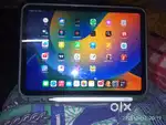 iPad 10th Gen 64GB