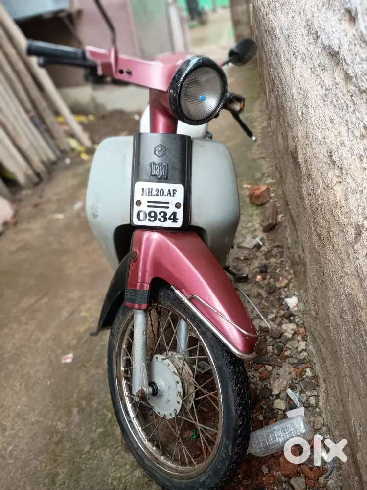 M80 4 stroke milage 70 avarage unique legs gear