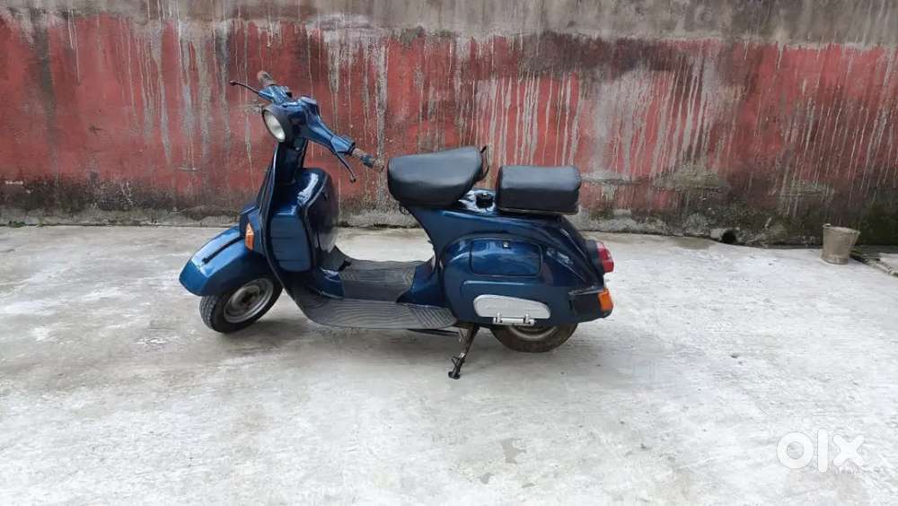 BAJAJ CHETAK