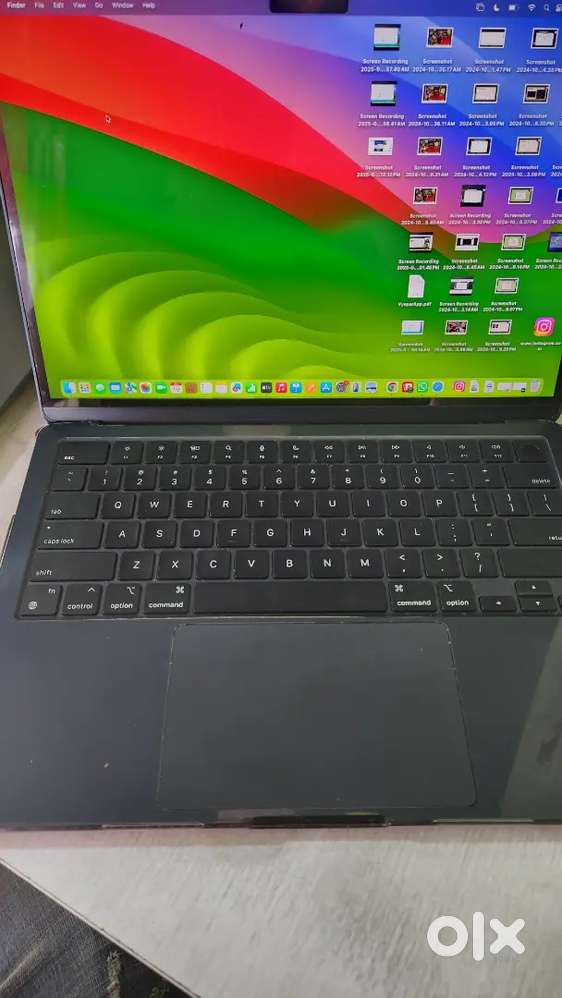 Mac book m3  13