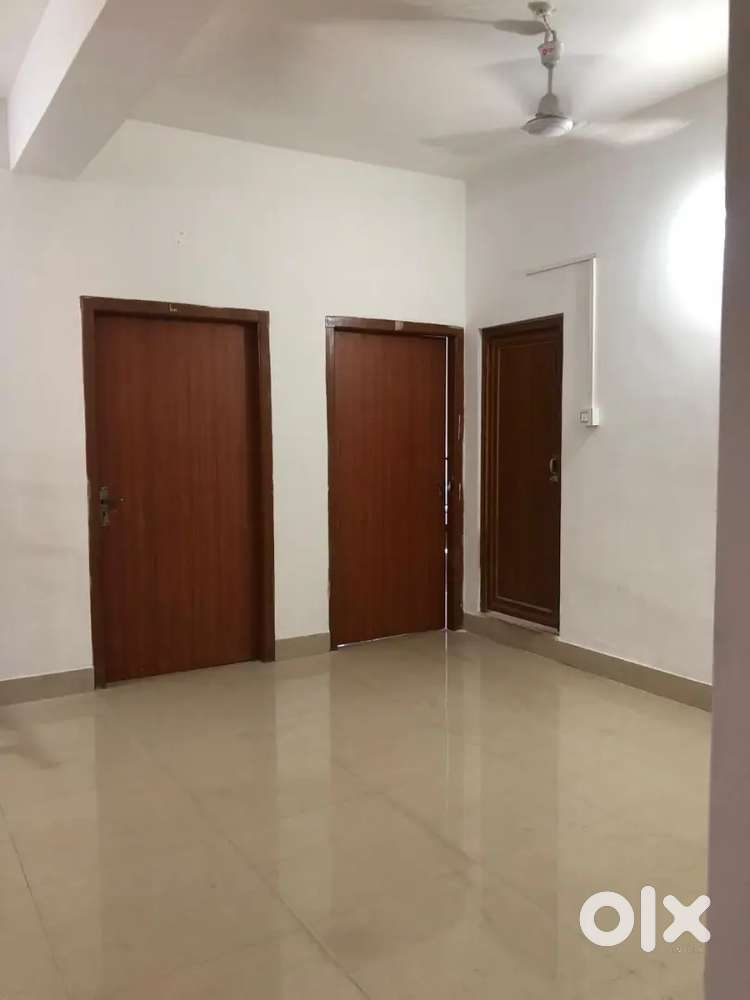 Semi-furnished 2 bhk for rent in ghoramara chariali