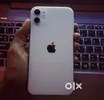 Best sales apple iPhone 11 .128gb with bill box warranty available.
