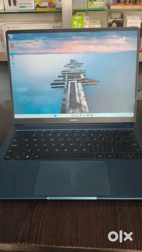 Realme book slim intrl i3 11th gen