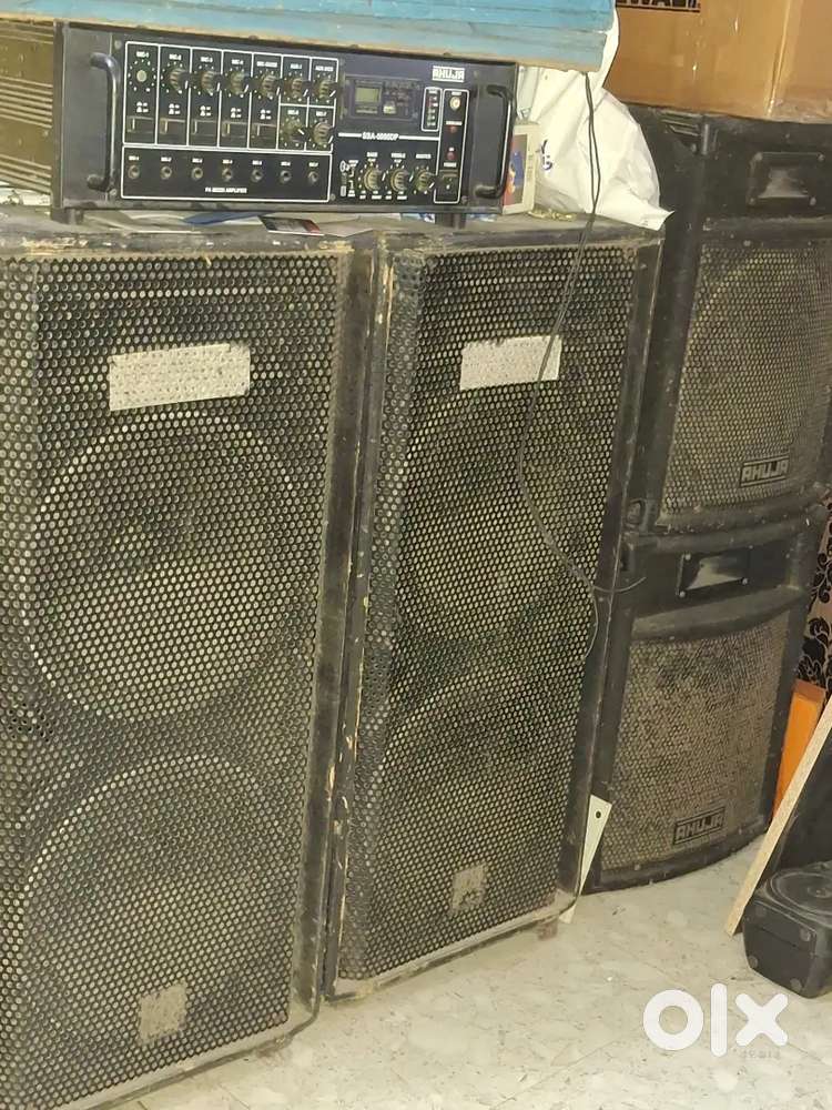 25Focus light's, double 12audio system,ahuja amplifier,14 chanel mixer