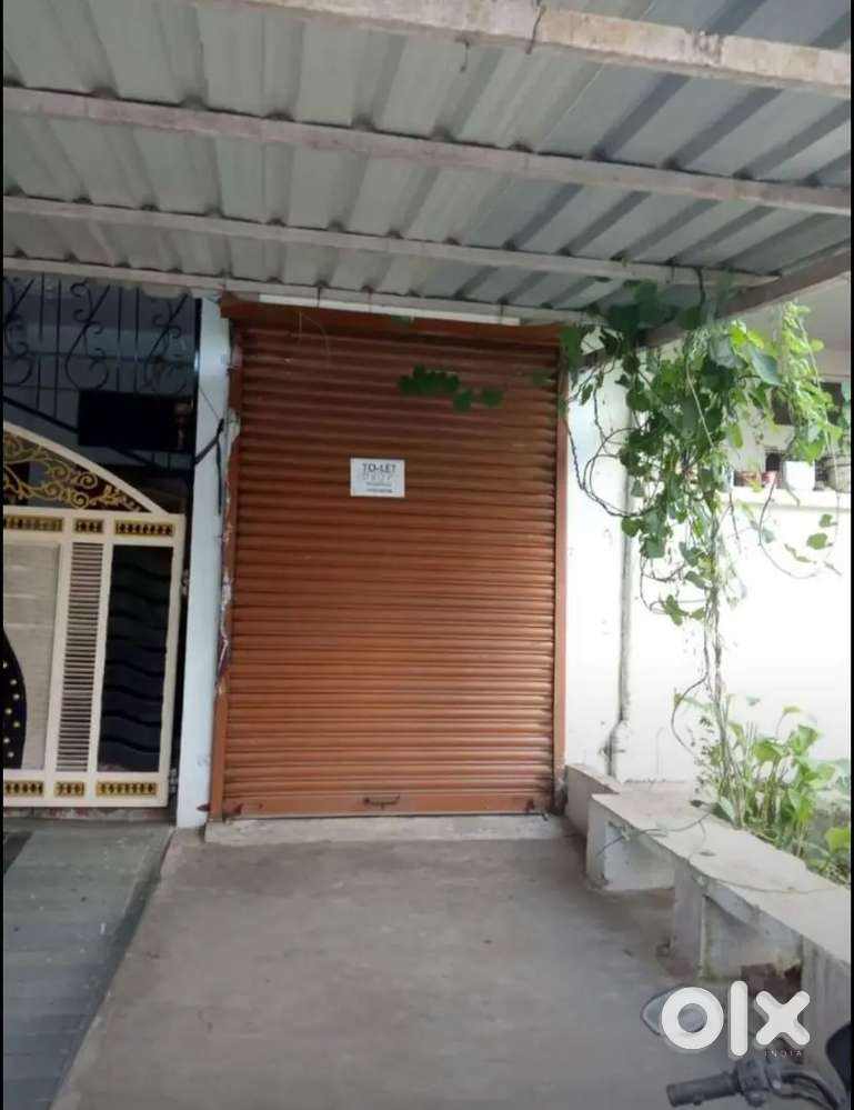 Main road Shop is on rent for office purpose