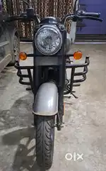 Royal Enfield classic 350 Oct 2023