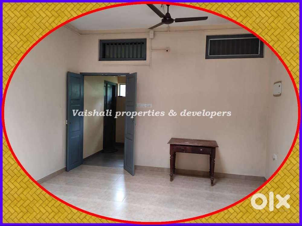 1 bhk Semi Furnished Upstairs of House near Gandhi Road