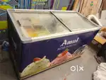 GLASS TOP ICE CREAM FREEZER