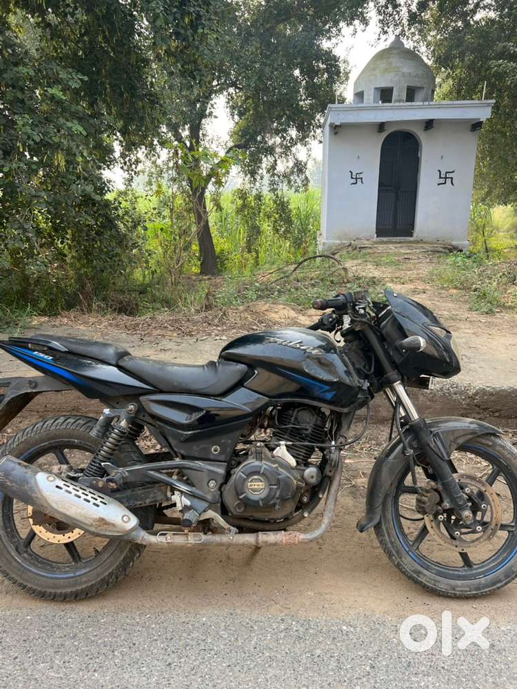 Pulsar 150 sports bike
