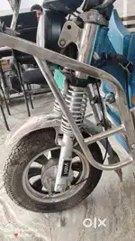 Yatri  E - RICKSHAW