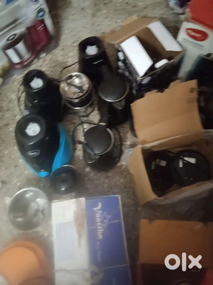 New Air fryer and kitchen items cockeries roti maker.