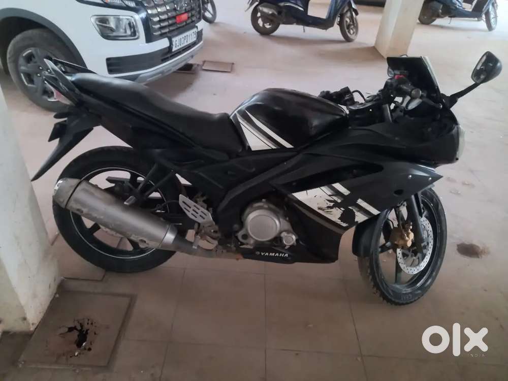 R15 bike powerfull engine