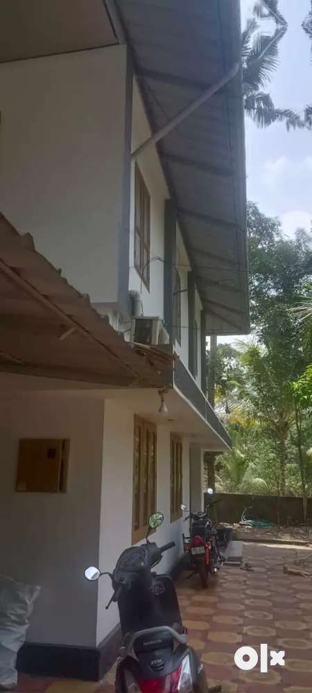 2800 sqft house with all facilities including AC