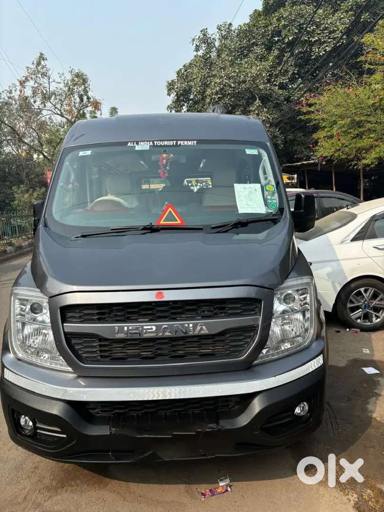 Require female for tellecaller job