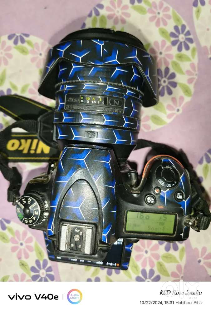 Nikon 750 Camera well condition Double Battery Charger original bag