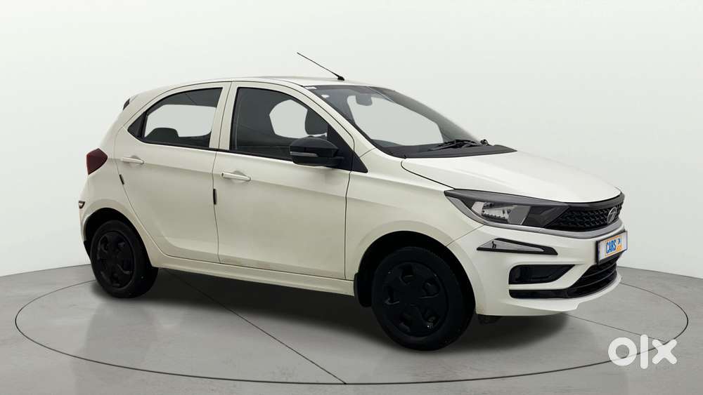 Tata Tiago 1.2 Revotron XT Option, 2023, Petrol