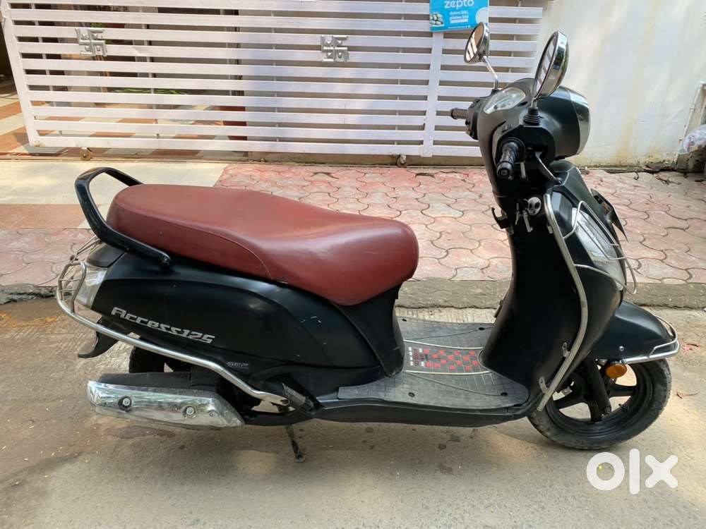 Suzuki Access 125 2022 December 1st owner top condition