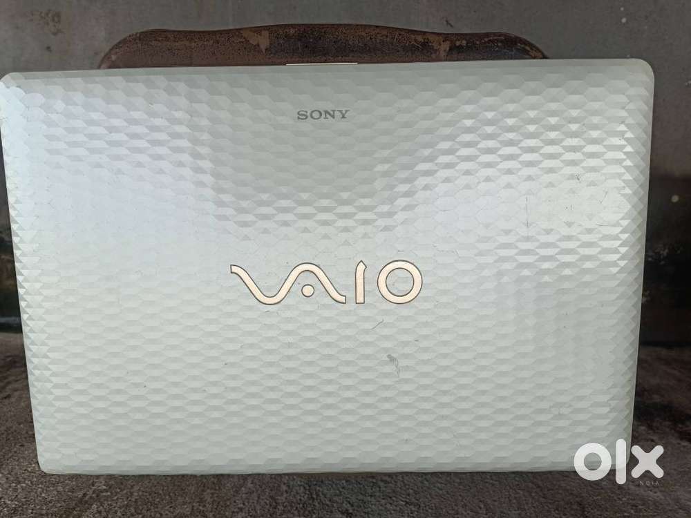 Sony Vaio i3 4gb 500 gb
