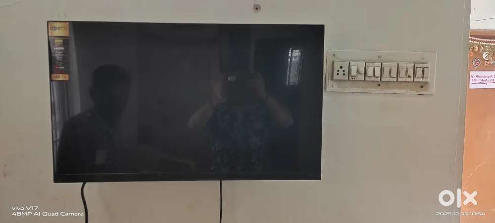 Telivision & freeze singal door