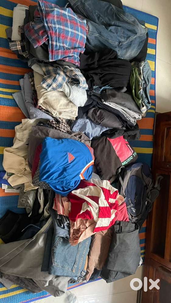 Branded clothes for 200 each