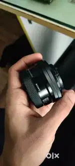 Sony 16-50mm f3.5-5.6 OSS Lens with UV Filter