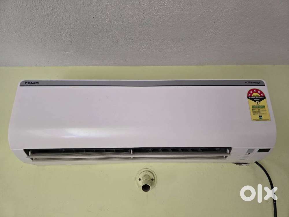 Daikin split - 1.5T Inverter 5 Star