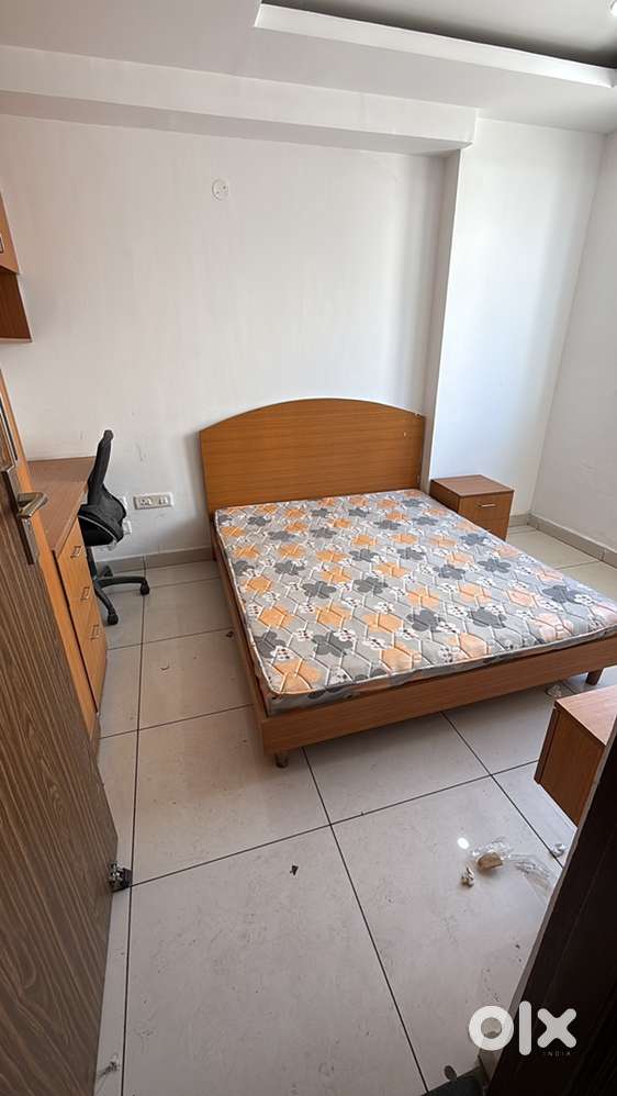 Fully Furnished, SOHO for rent in CCC