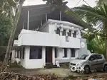 2 BHK FIRST FLOOR NEAR LNCPE KARYAVATTOM.