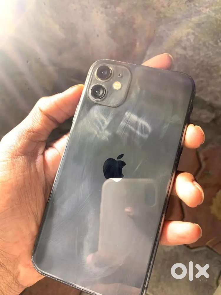 Iphone 11 black glass