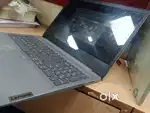 Hp INTEL i3 100 5 G1 laptop
