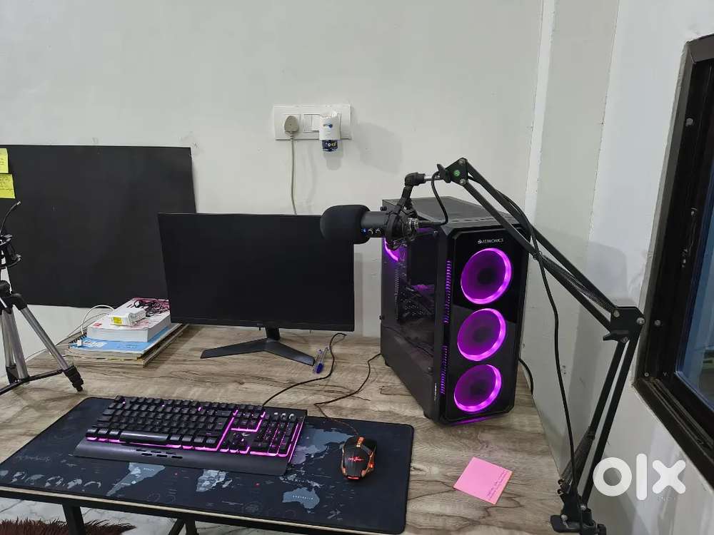 PC with RTX 3050 and Ryzen 7 5800X 8core 16 threads