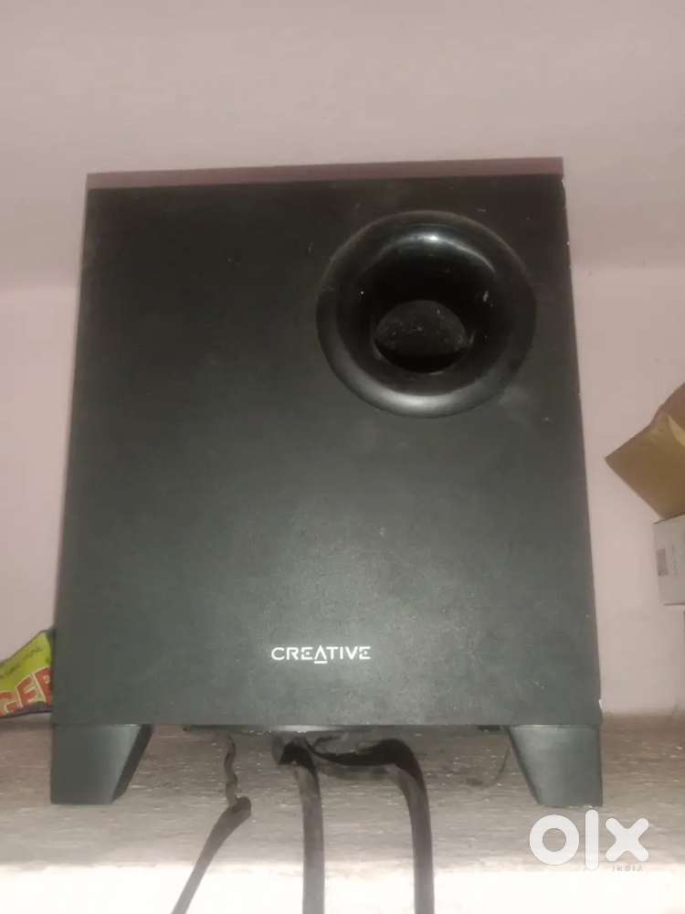 Creative home theatre 2.1 rs-1200/-