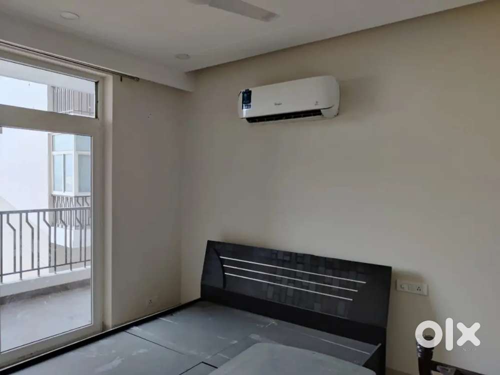 4bhk in Skyline Park zirakpur