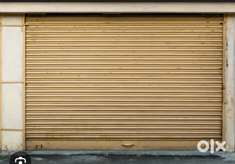 1 hall with shop for rent ( also for sell) at 1st floor & on main road