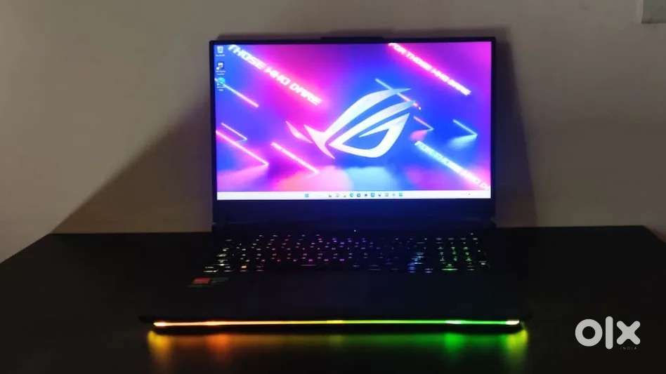 Asus ROG STRIX G17 17.3” 4k Display