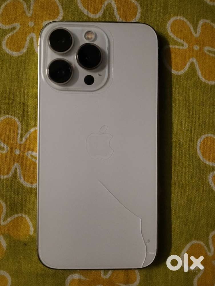 I phone 13 pro 128gb 1 month old