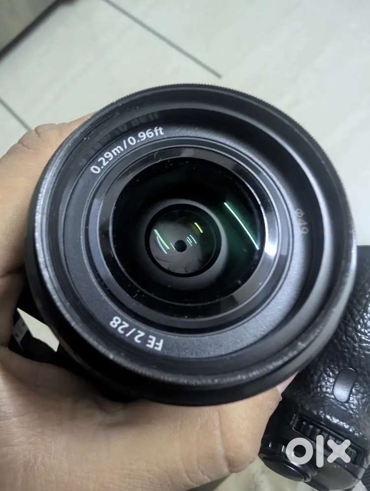 Sony E Mount FE 28mm F2 Full-Frame Lens (SEL28F20) Wide- Angel Prime