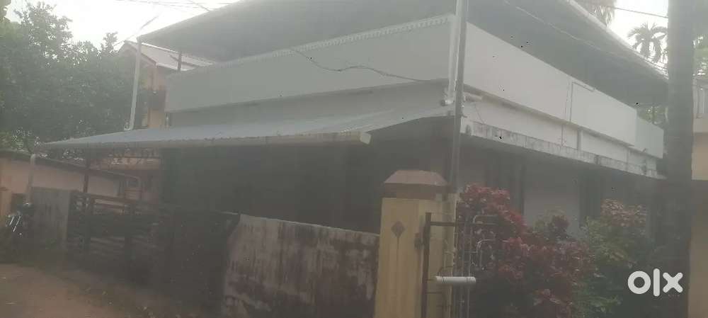 2 bhk furnished house in Mission Quarterers, Thrissur