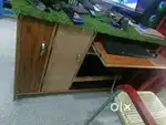 Computer table