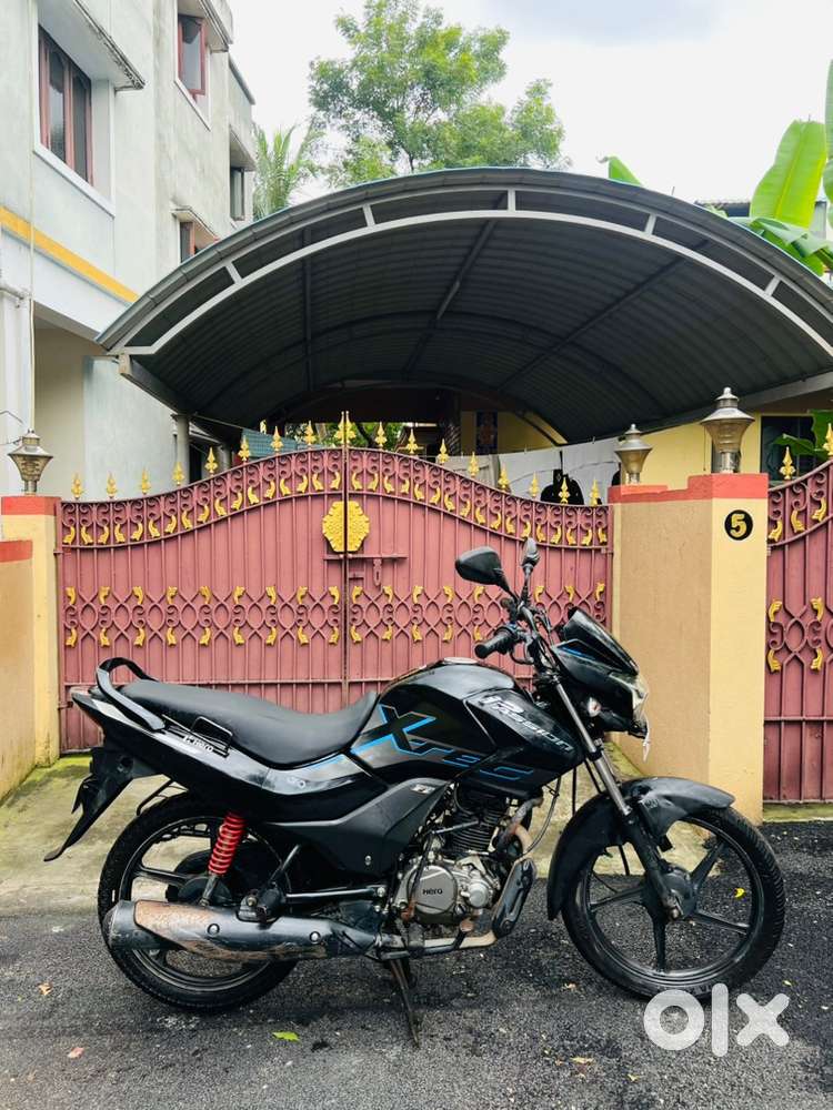 Hero passion pro, model 2022, insurance live, good condition