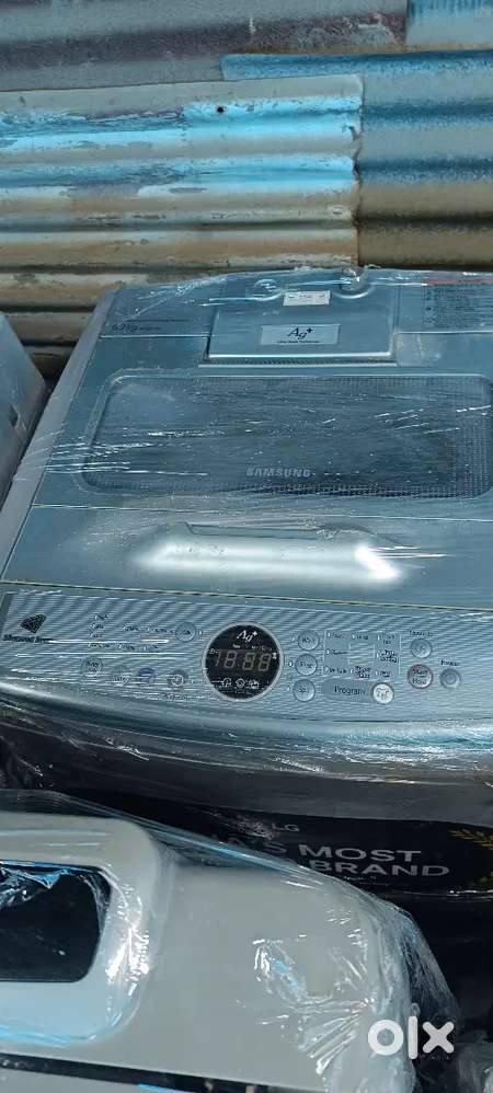 WASHING MACHINE SELLING GOOD QUALITY AND GOOD CONDITION BEST SERVICES
