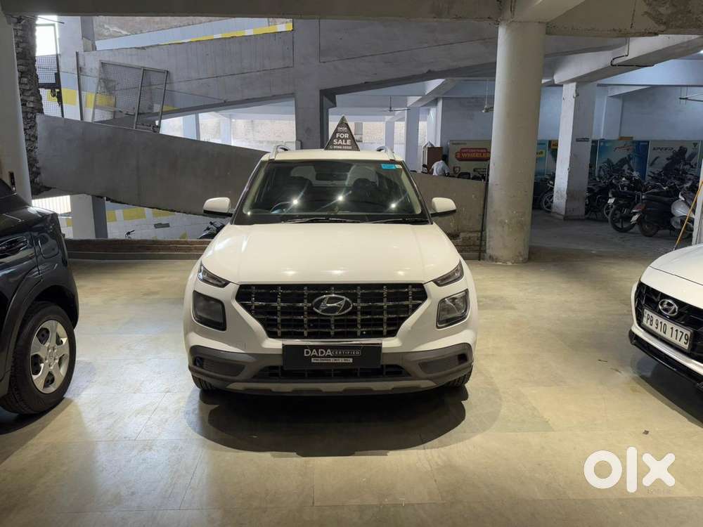 Hyundai Venue S 1.2 Petrol, 2022, Petrol
