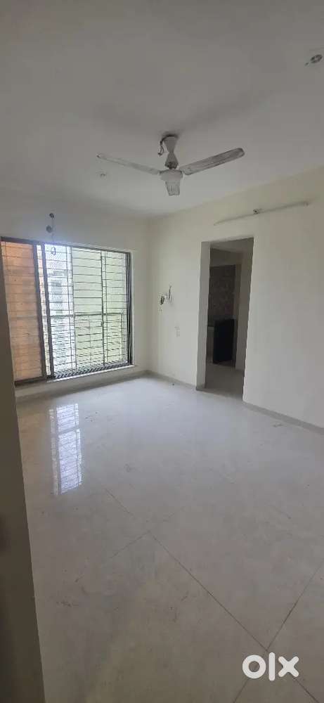 1BHK HIGHER FLOOR NICE VIEW WITH OC BIG GARDEN 24 HRS WATER BIGSOCIETY