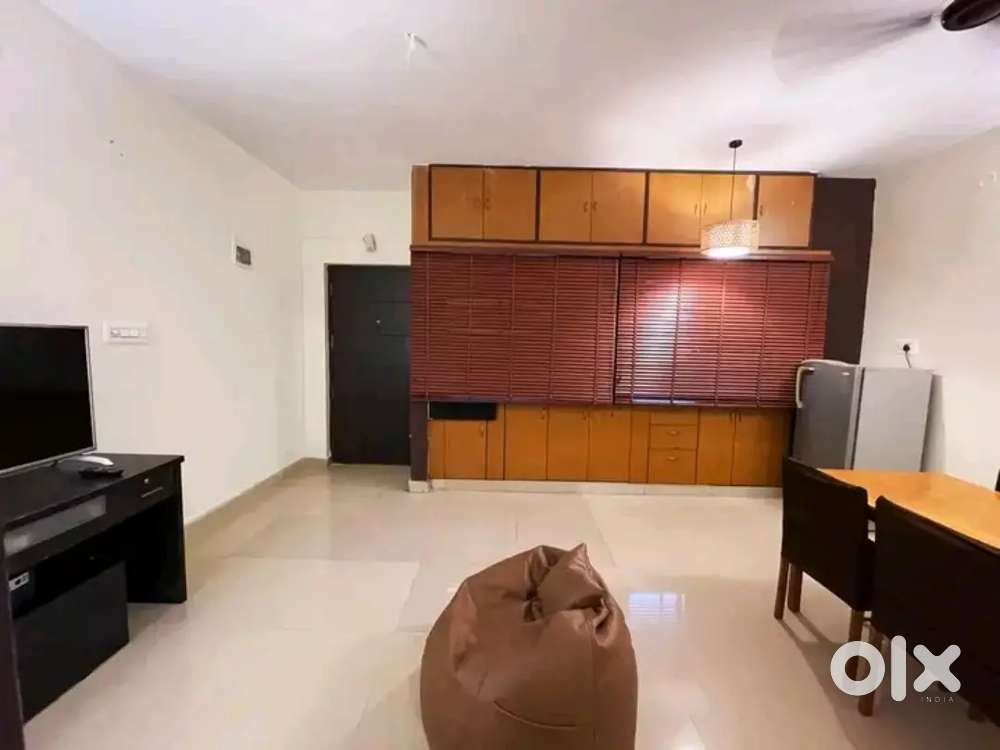 I am giving 1bhk on rent