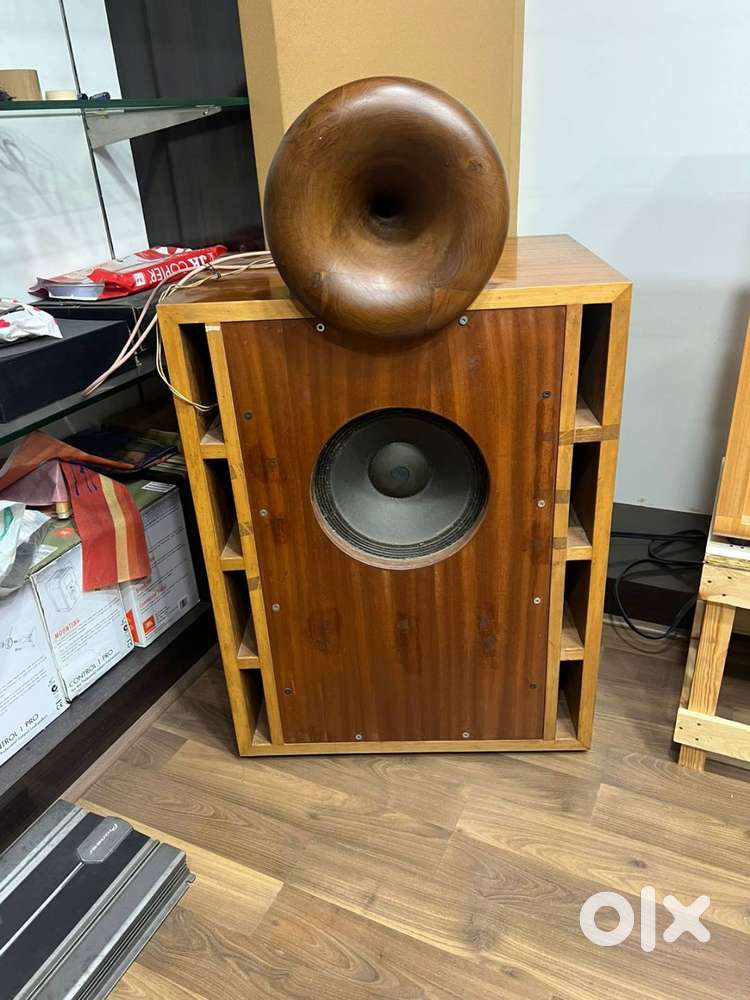 Altec Lansing Vintage speaker