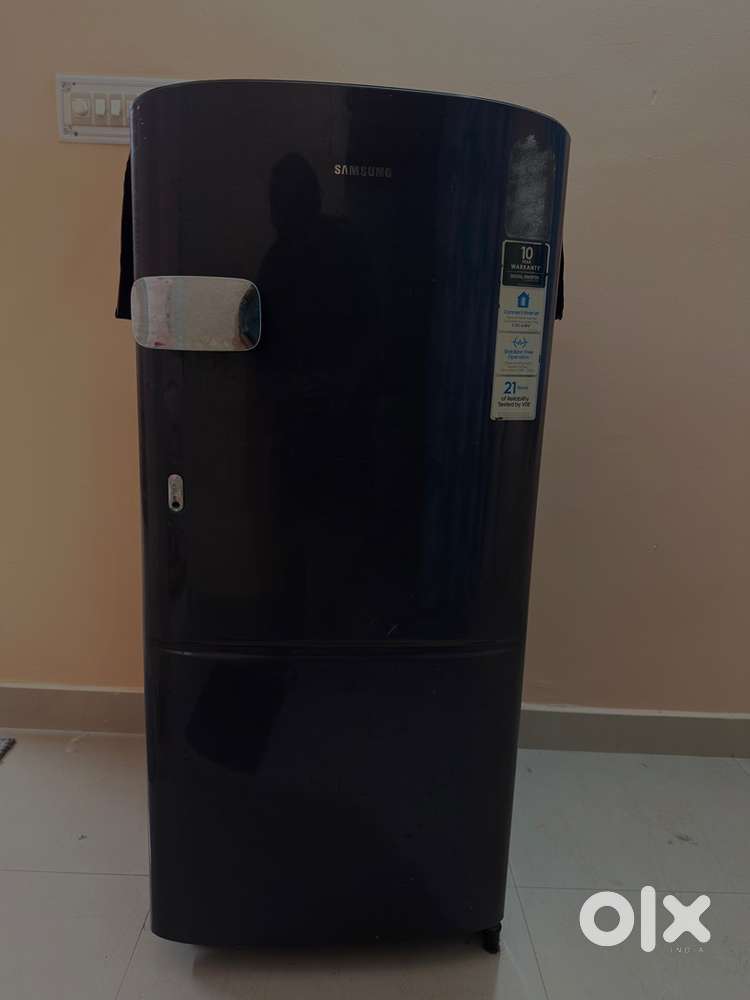  FRIDGE FOR SALE – EXCELLENT CONDITION!