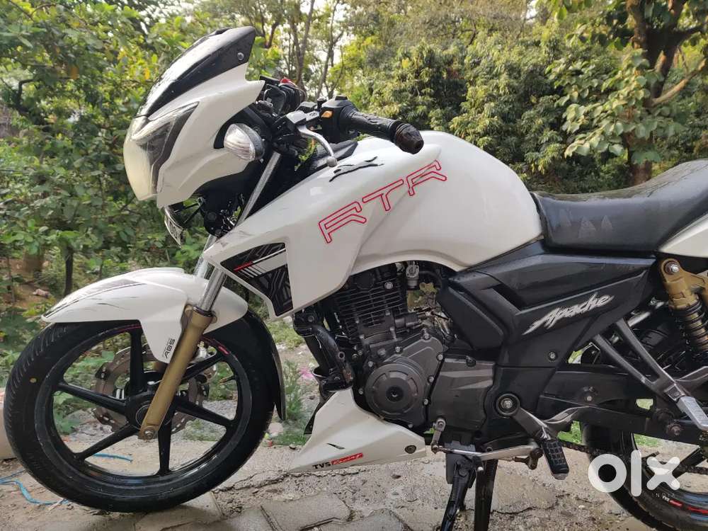 Apache RTR 180