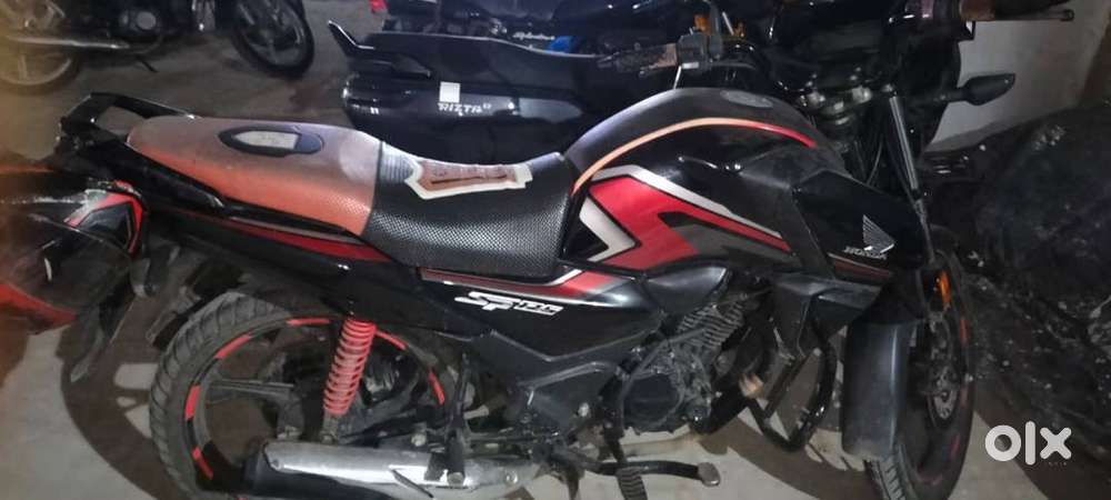 HONDA SHINE SP 125 CC PETROL GOOD TYRE MILEAGE 65KM/LTR ALL HEADLIGHT
