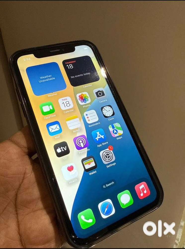 Iphone xr 95% battery health (128gb) in nice condition